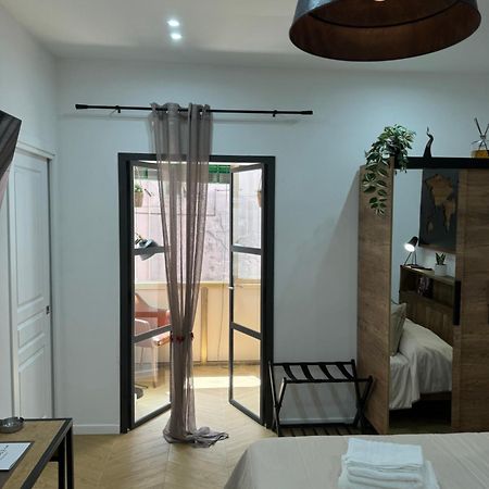 Gennarino Apartments - Panorama Suite With Balcony And Urban Loft 나폴리 외부 사진