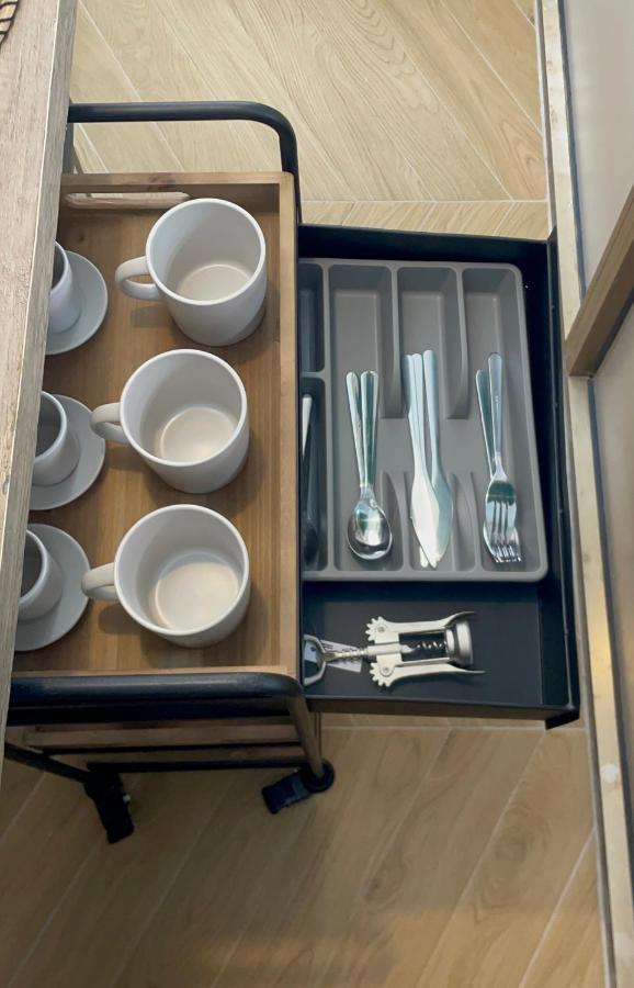 Gennarino Apartments - Panorama Suite With Balcony And Urban Loft 나폴리 외부 사진