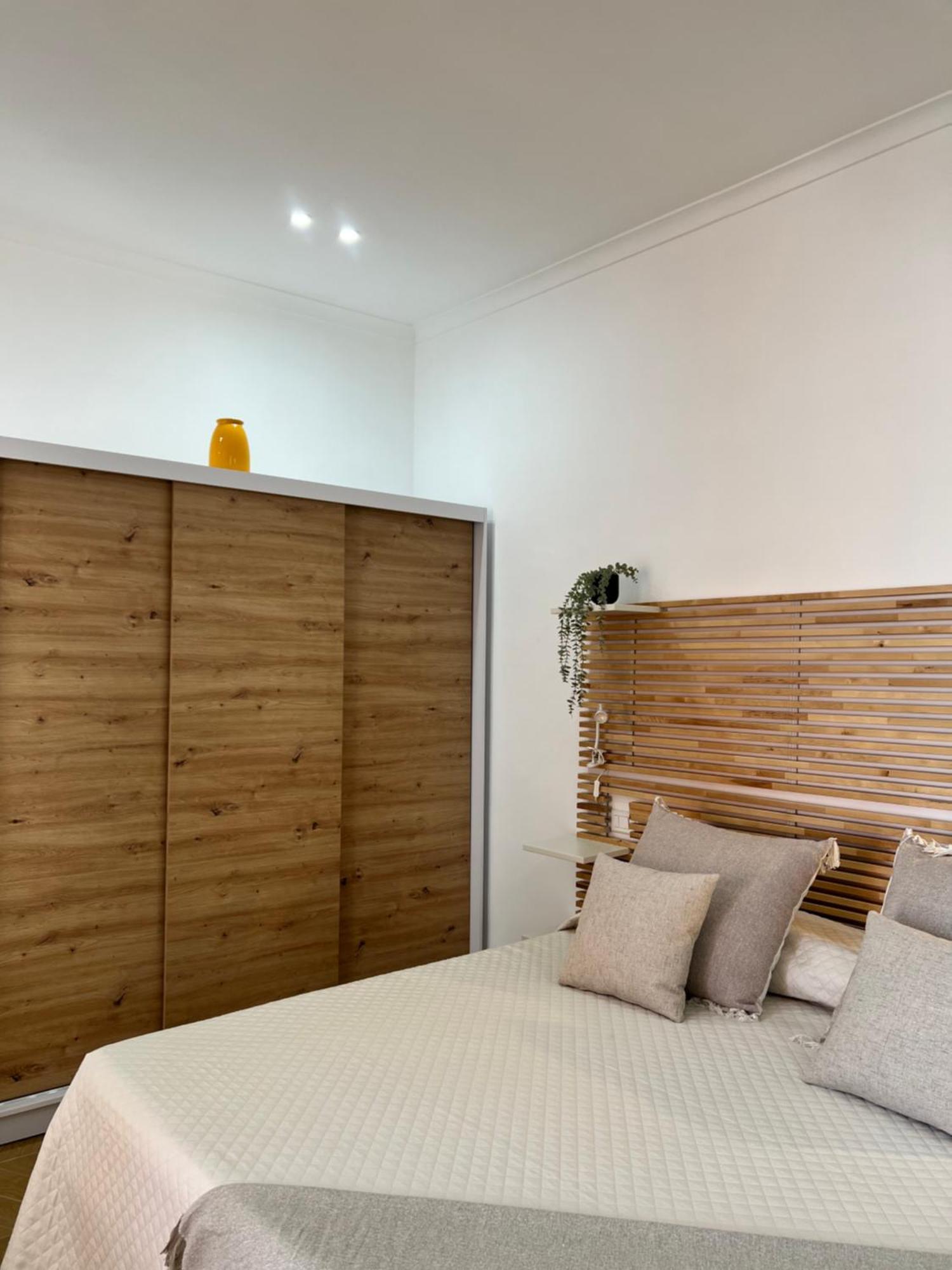 Gennarino Apartments - Panorama Suite With Balcony And Urban Loft 나폴리 외부 사진